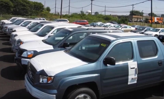 Un buon prezzo. Il film bianco della fabbrica per protegge film di strizzacervelli del calore del PE del pallet/barca/automobili/macchina in linea
